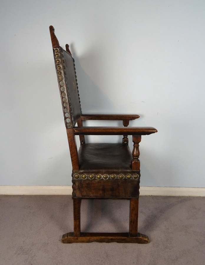 Italian Walnut and Leather Throne Armchair (9).JPG